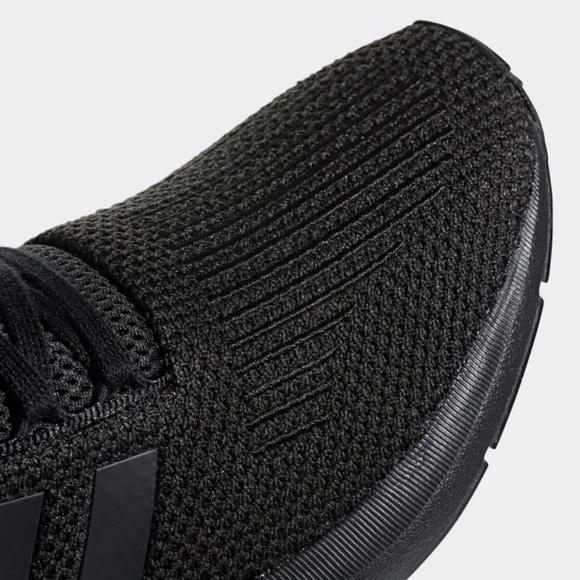 Adidas men’s shoes. Swift Run CG4111 - Picture 6 of 8